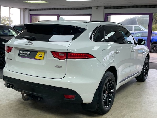 Used Jaguar F-Pace 2018 for sale - 76235381: Photo 11