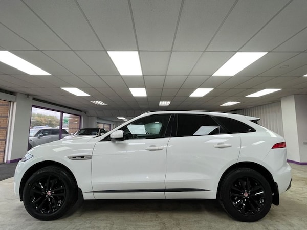 Used Jaguar F-Pace 2018 for sale - 76235381: Photo 13
