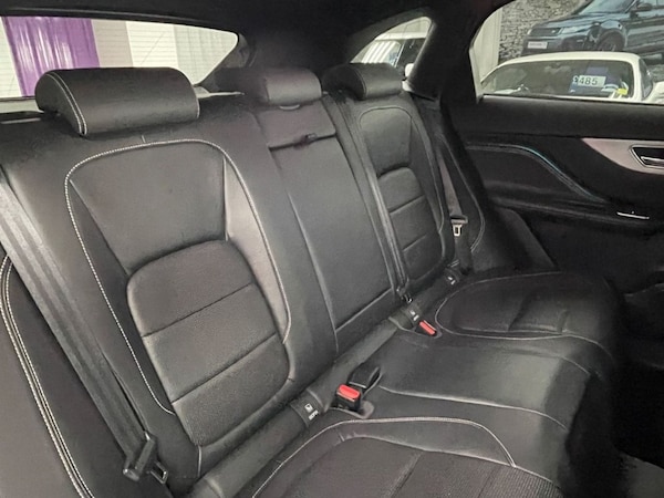 Used Jaguar F-Pace 2018 for sale - 76235381: Photo 28