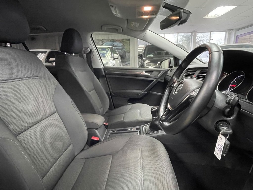 Used Volkswagen Golf 2018 for sale - 77383914: Photo 25