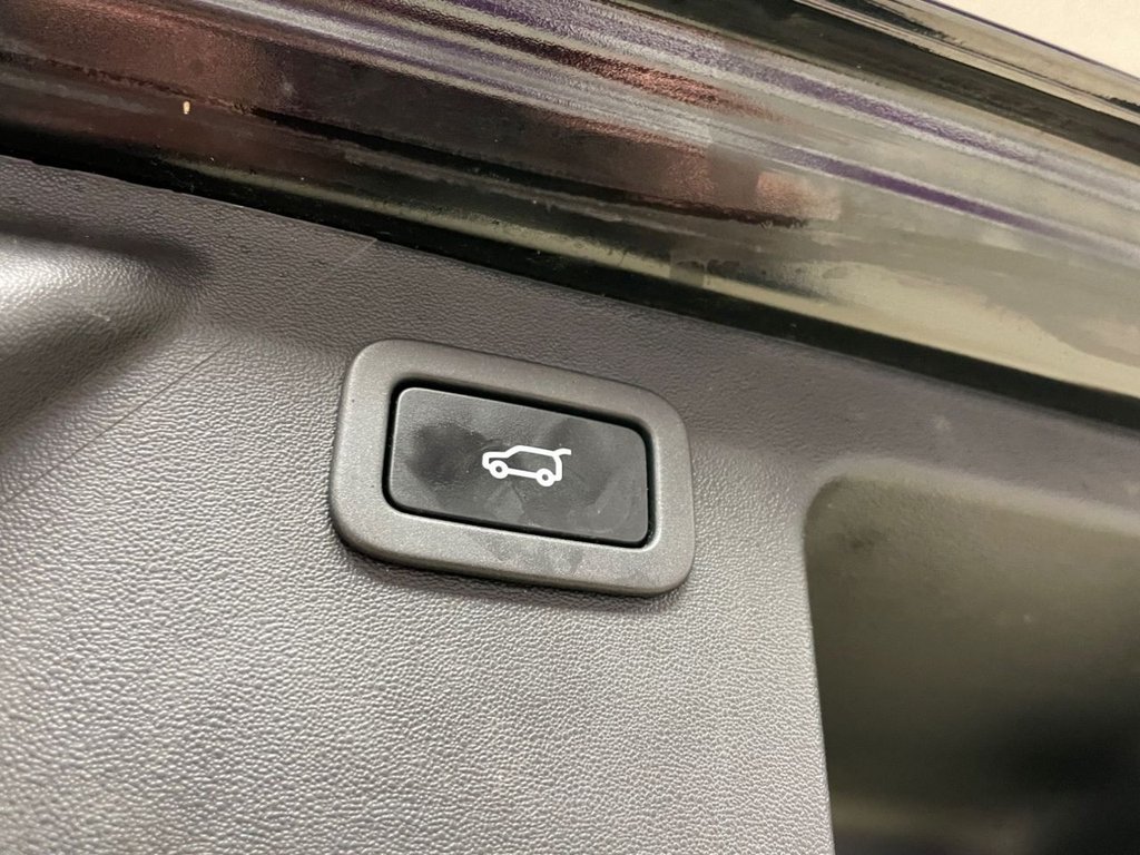 Used Land Rover Discovery Sport 2019 for sale - 76740138: Photo 19