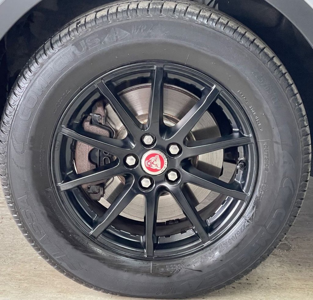 Used Jaguar E-Pace 2019 for sale - 76303491: Photo 19