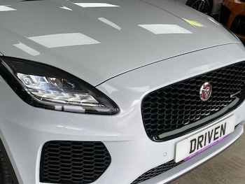 Used Jaguar E-Pace 2019 for sale - 76303491: Photo