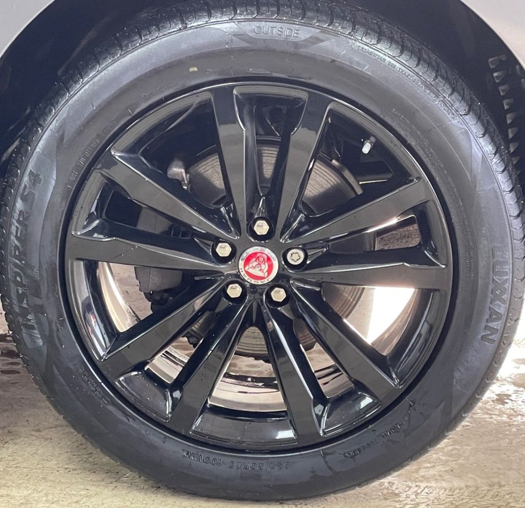 Used Jaguar F-Pace 2019 for sale - 77621170: Photo 14