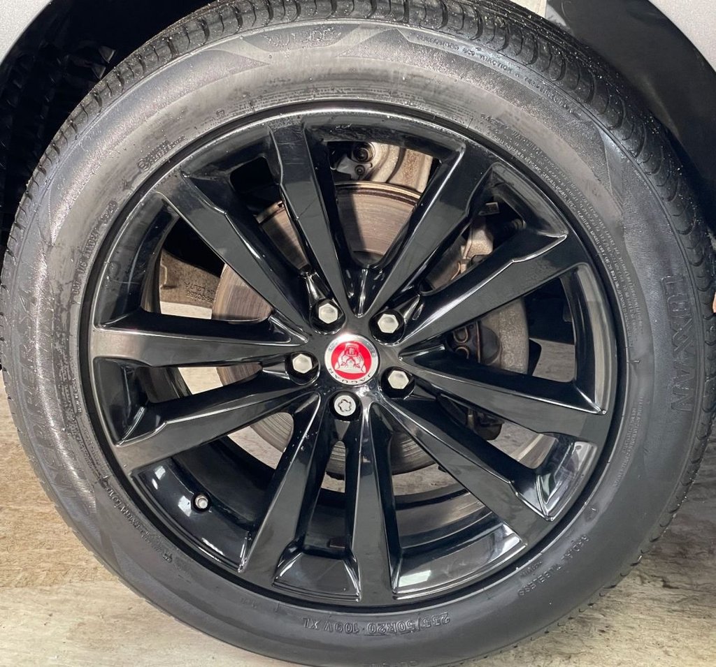 Used Jaguar F-Pace 2019 for sale - 77621170: Photo 15