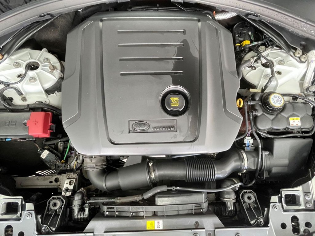 Used Land Rover Range Rover Velar 2019 for sale - 76105597: Photo 16