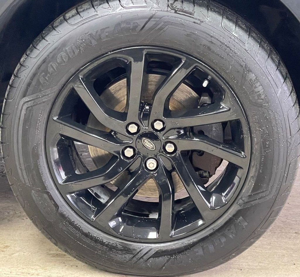 Used Land Rover Discovery Sport 2018 for sale - 77369340: Photo 13