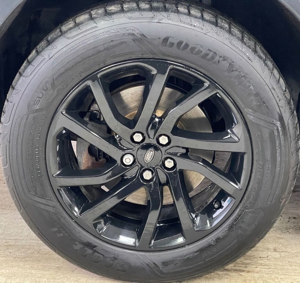 Used Land Rover Discovery Sport 2018 for sale - 77369340: Photo 16