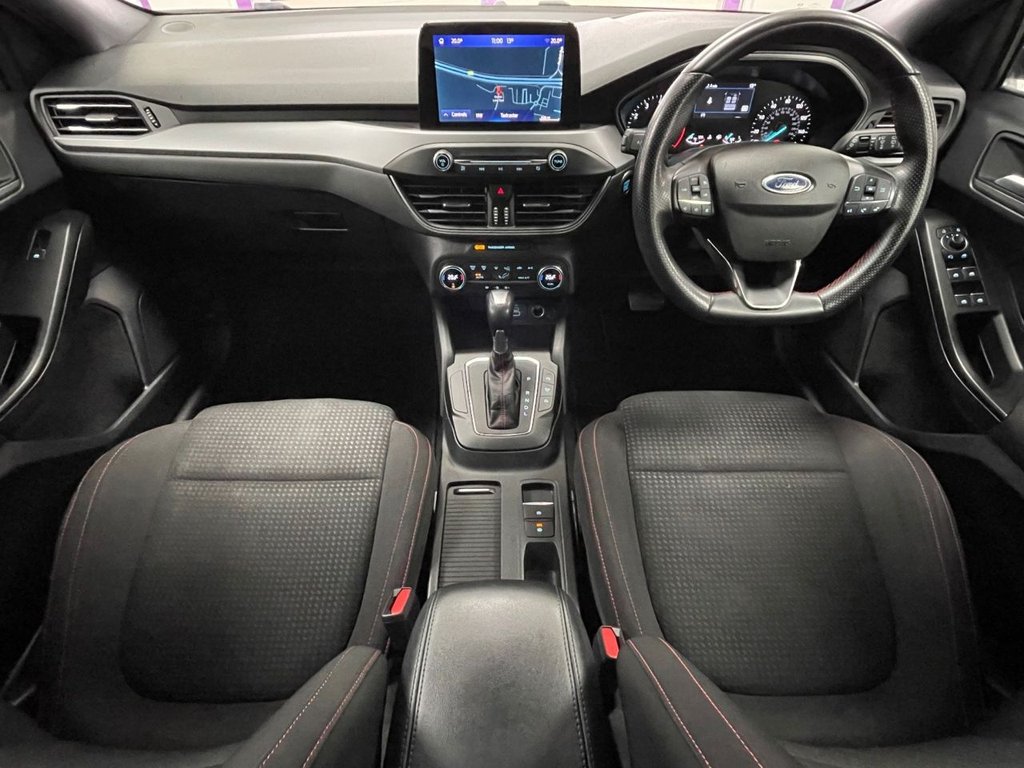 Used Ford Focus 2022 for sale - 76304062: Photo 2