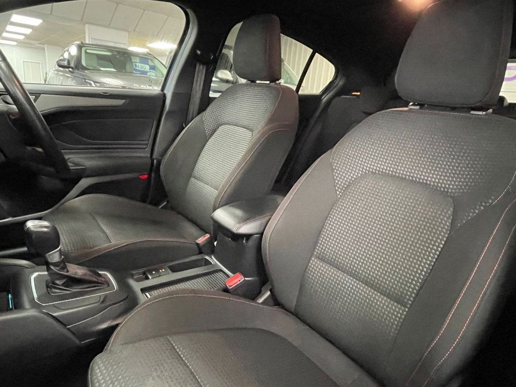 Used Ford Focus 2022 for sale - 76304062: Photo 30