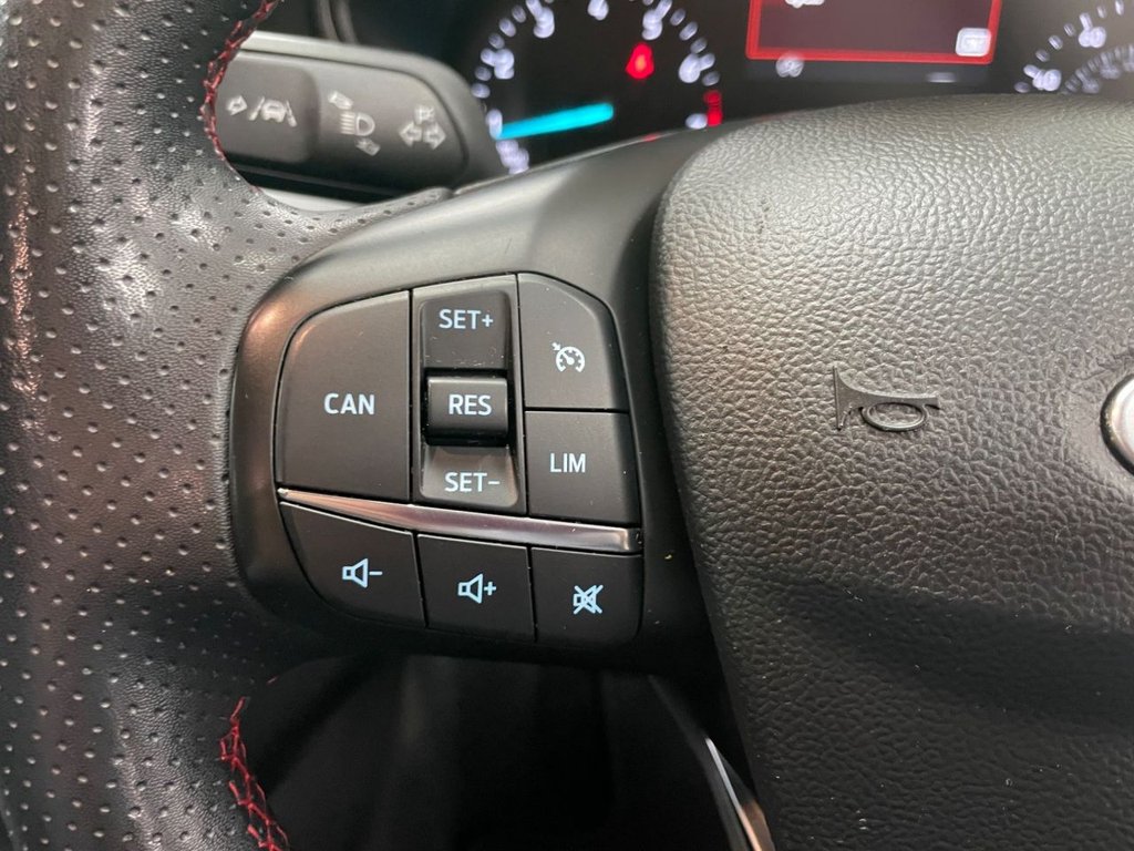 Used Ford Focus 2022 for sale - 76304062: Photo 32