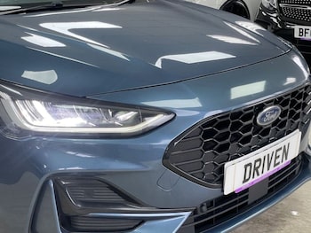 Used Ford Focus 2022 for sale - 76304062: Photo