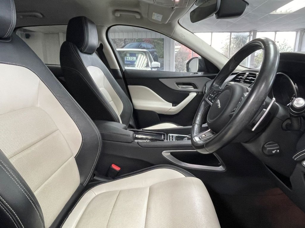Used Jaguar F-Pace 2019 for sale - 76739918: Photo 24