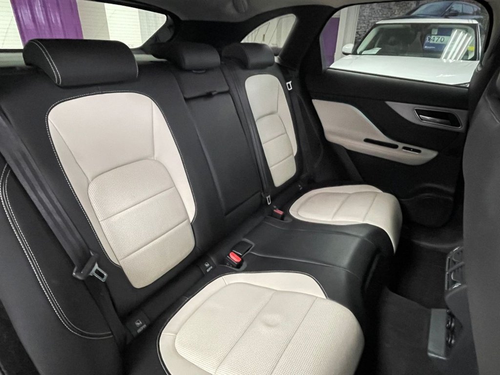 Used Jaguar F-Pace 2019 for sale - 76739918: Photo 26