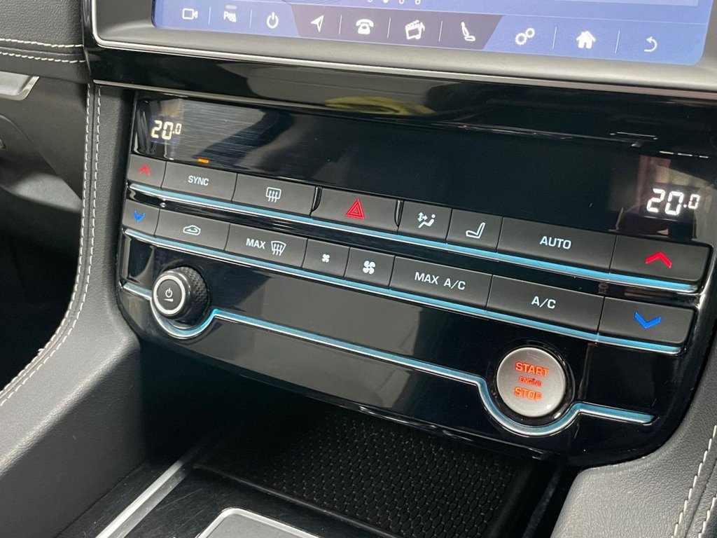 Used Jaguar F-Pace 2019 for sale - 76739918: Photo 45