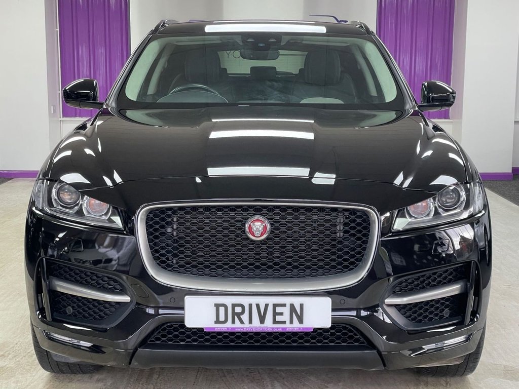 Used Jaguar F-Pace 2019 for sale - 76739918: Photo 7