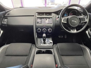 Used Jaguar E-Pace 2020 for sale - 78672277: Photo