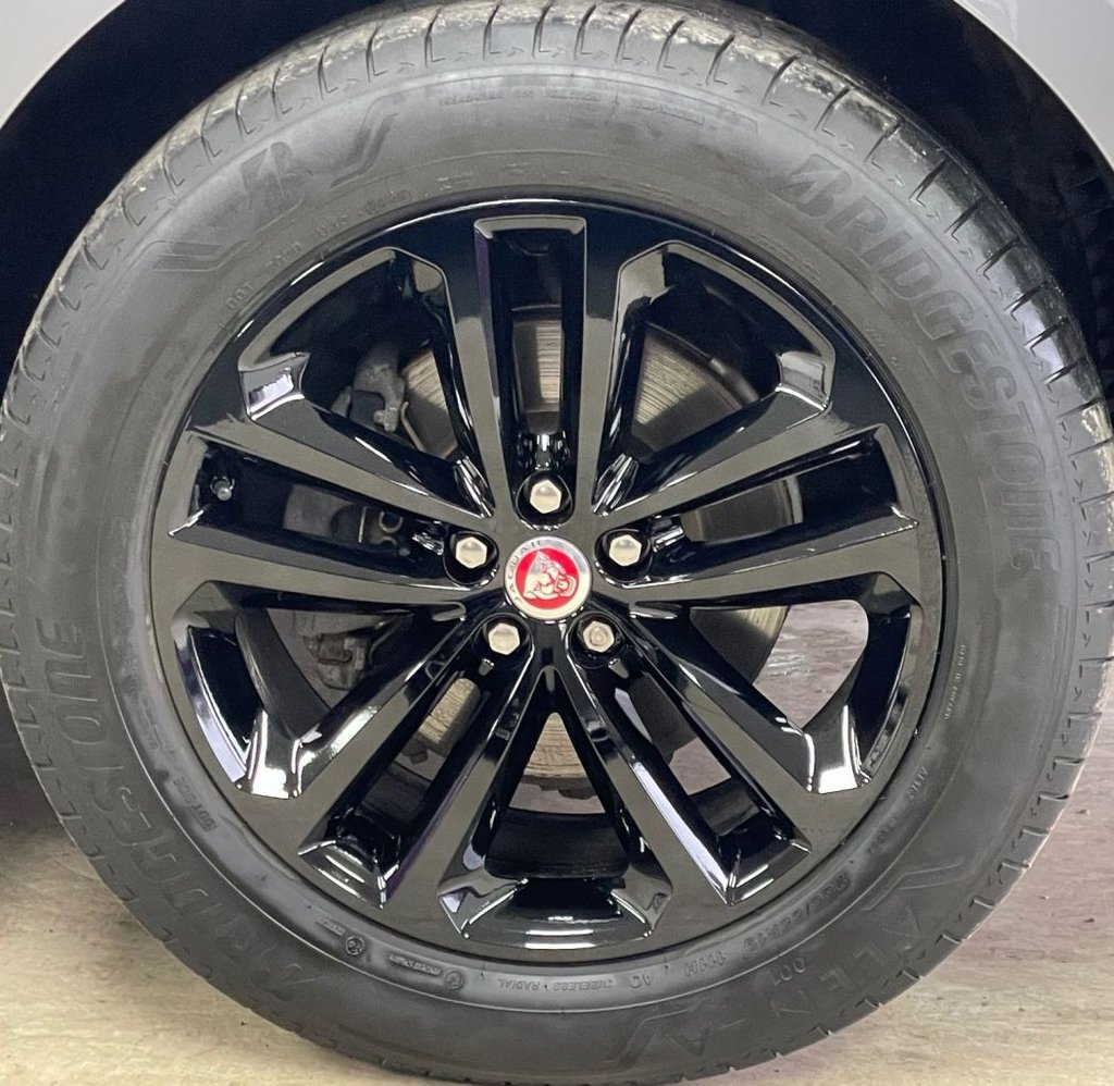 Used Jaguar F-Pace 2019 for sale - 77533847: Photo 13