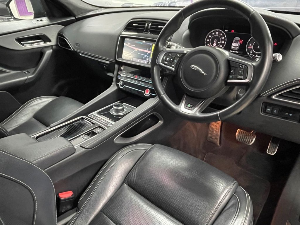 Used Jaguar F-Pace 2019 for sale - 77533847: Photo 23