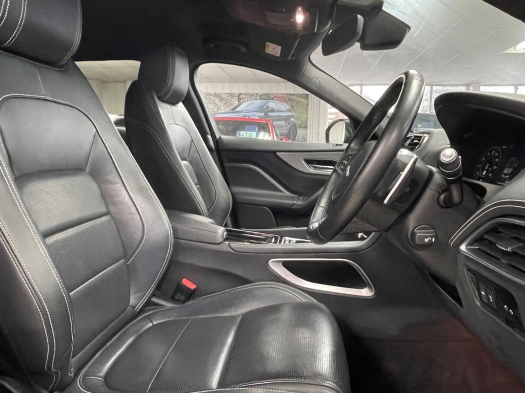 Used Jaguar F-Pace 2019 for sale - 77533847: Photo 24