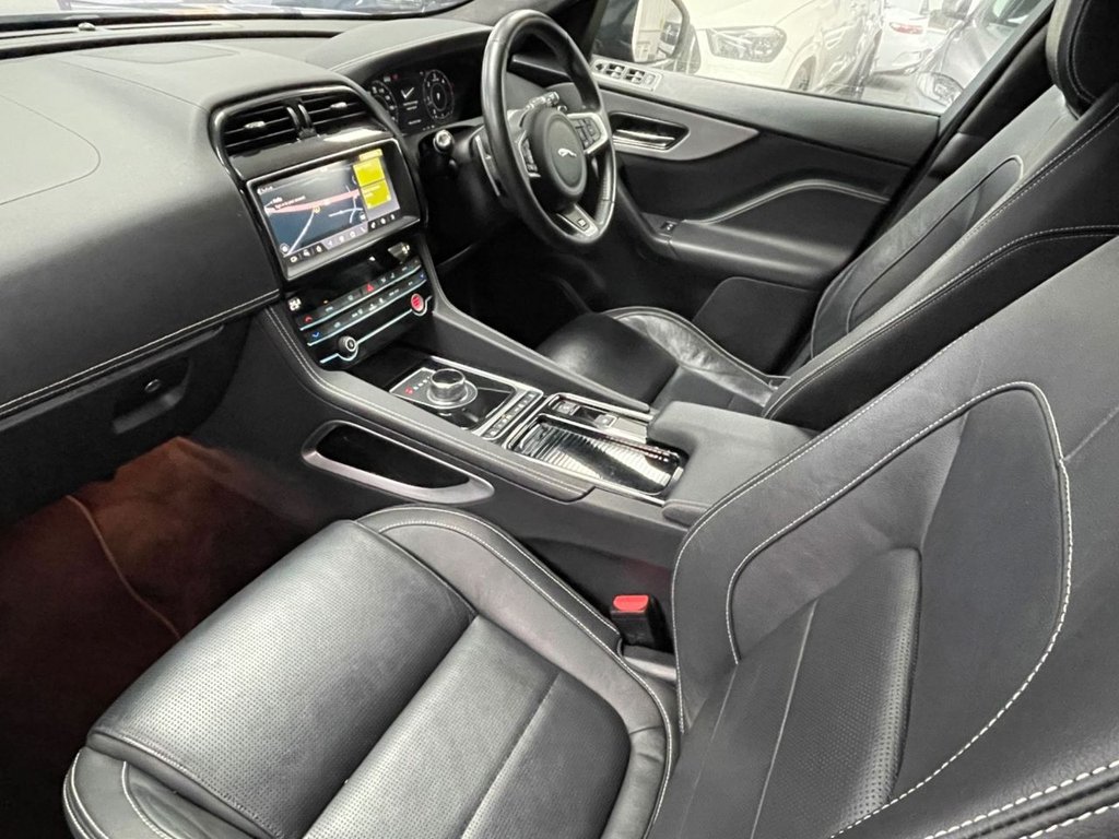 Used Jaguar F-Pace 2019 for sale - 77533847: Photo 30