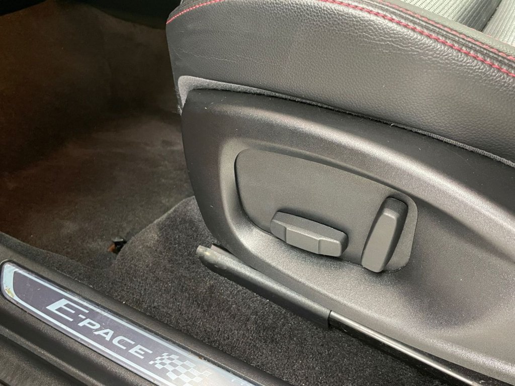 Used Jaguar E-Pace 2020 for sale - 78056076: Photo 34