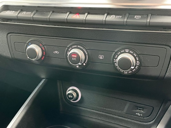 Used Audi Q2 2017 for sale - 75572902: Photo 40