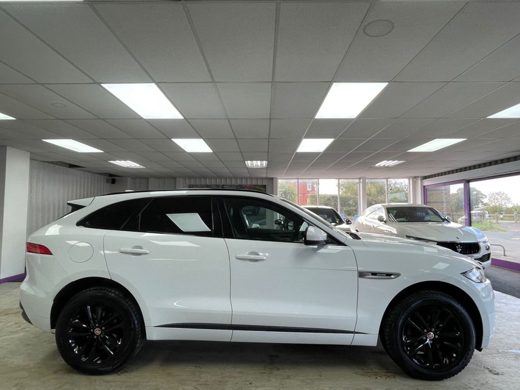 Used Jaguar F-Pace 2017 for sale - 76395646: Photo 12