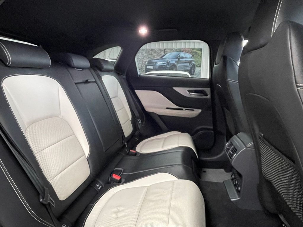 Used Jaguar F-Pace 2017 for sale - 76395646: Photo 28