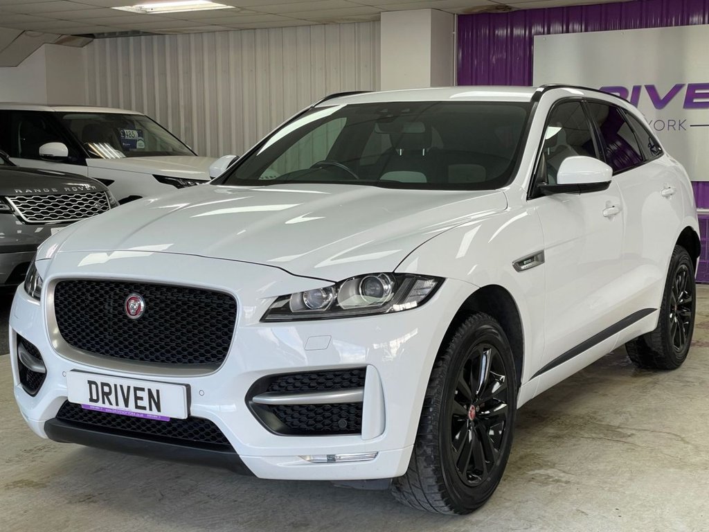 Used Jaguar F-Pace 2017 for sale - 76395646: Photo 8