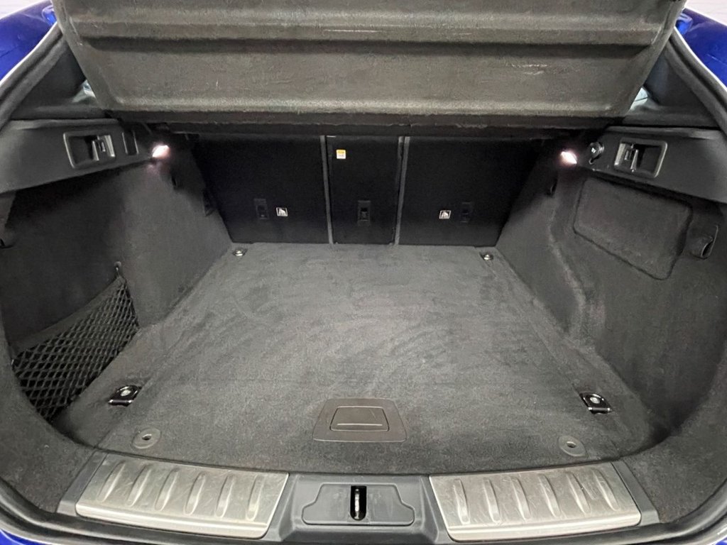 Used Jaguar F-Pace 2019 for sale - 77262952: Photo 19