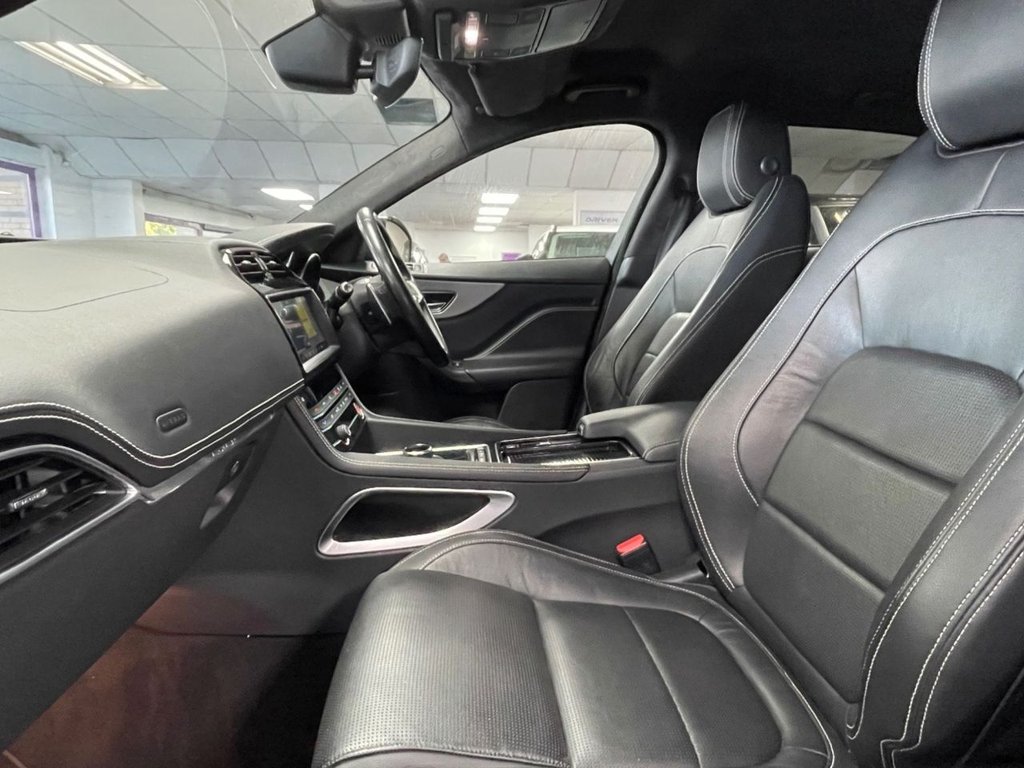 Used Jaguar F-Pace 2019 for sale - 77262952: Photo 33