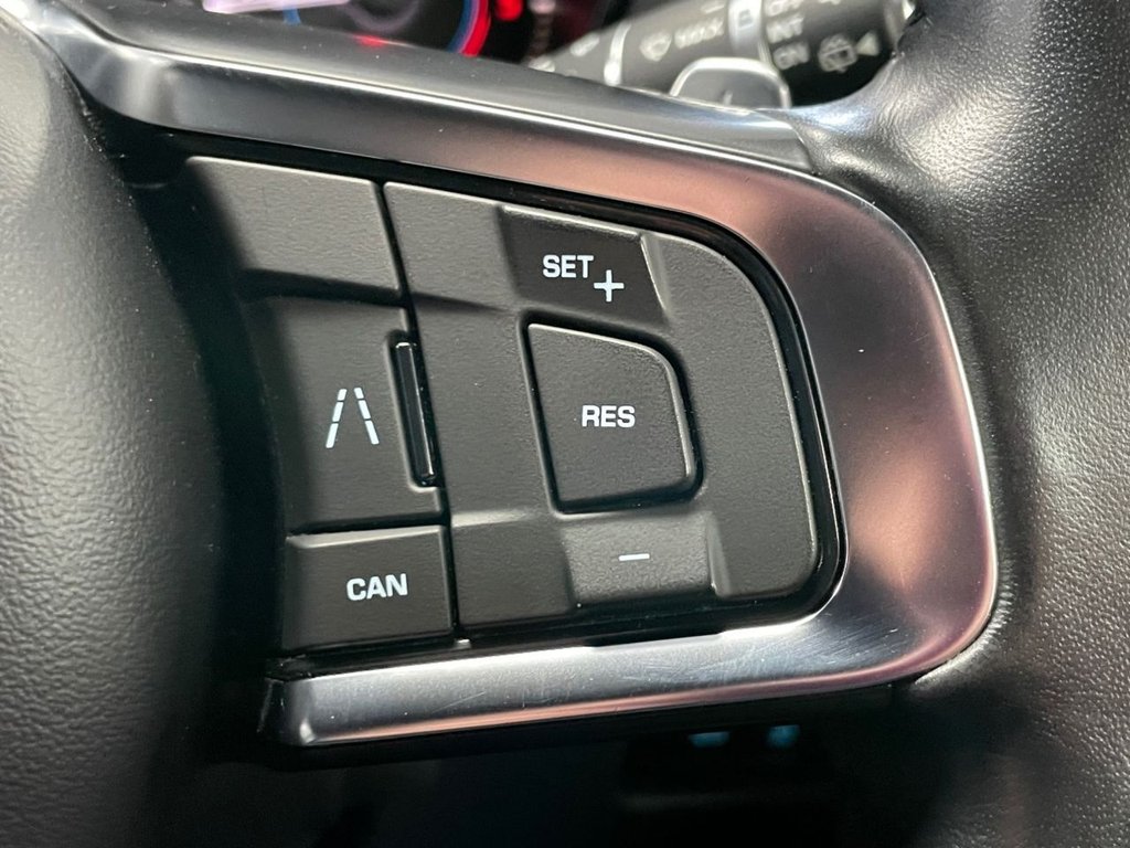 Used Jaguar F-Pace 2019 for sale - 77262952: Photo 37