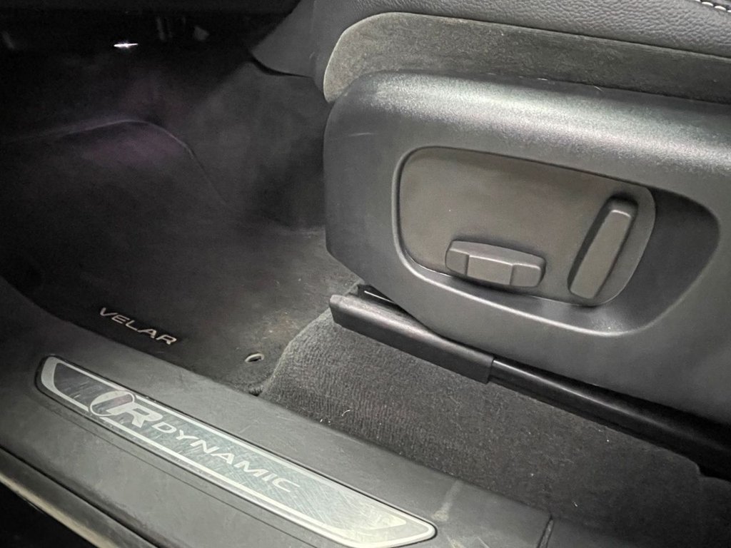 Used Land Rover Range Rover Velar 2019 for sale - 76569739: Photo 37