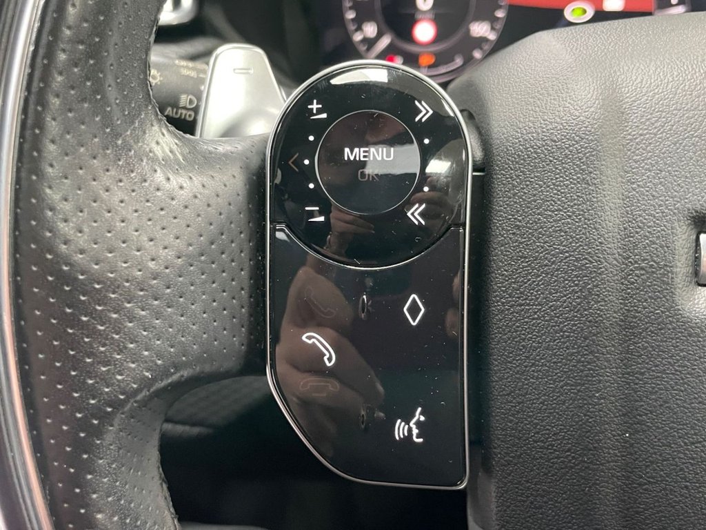 Used Land Rover Range Rover Velar 2019 for sale - 76569739: Photo 39