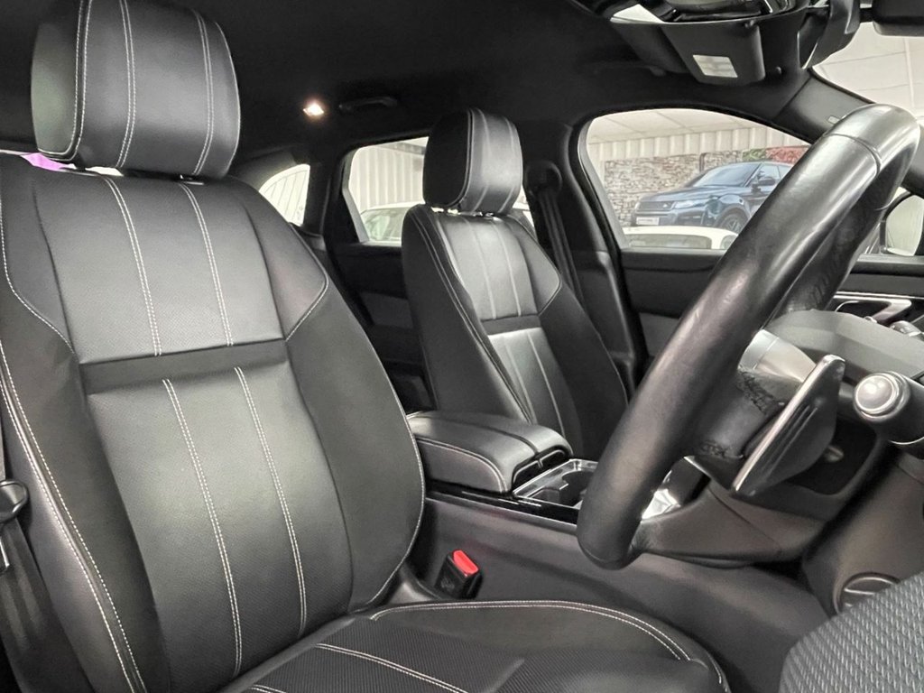 Used Land Rover Range Rover Velar 2018 for sale - 76235518: Photo 27