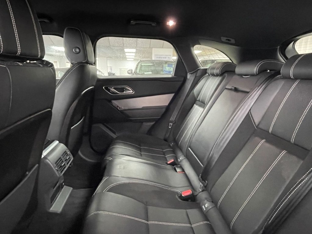 Used Land Rover Range Rover Velar 2018 for sale - 76235518: Photo 32
