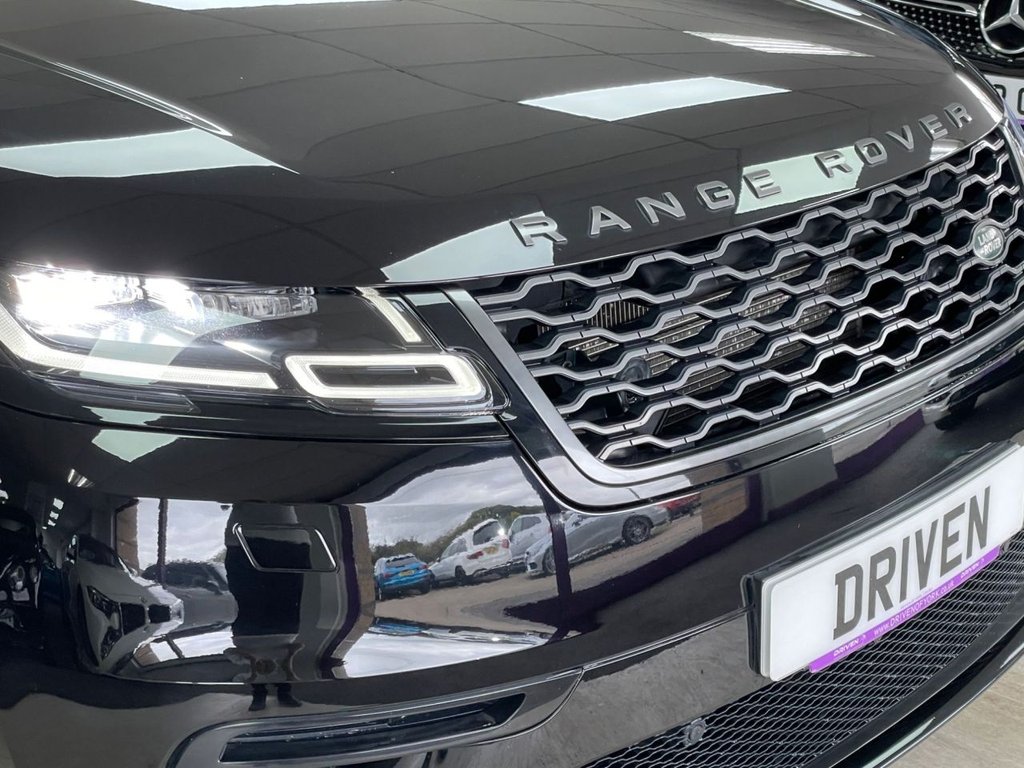 Used Land Rover Range Rover Velar 2018 for sale - 76235518: Photo 4