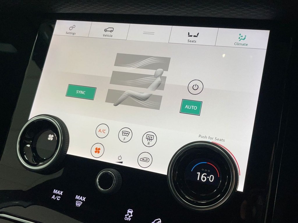 Used Land Rover Range Rover Velar 2018 for sale - 76235518: Photo 49