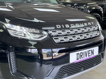 Used Land Rover Discovery Sport 2020 for sale - 79220946: Photo