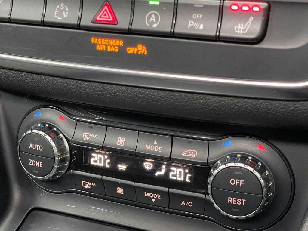 Used Mercedes-Benz CLA 2016 for sale - 76356322: Photo 43