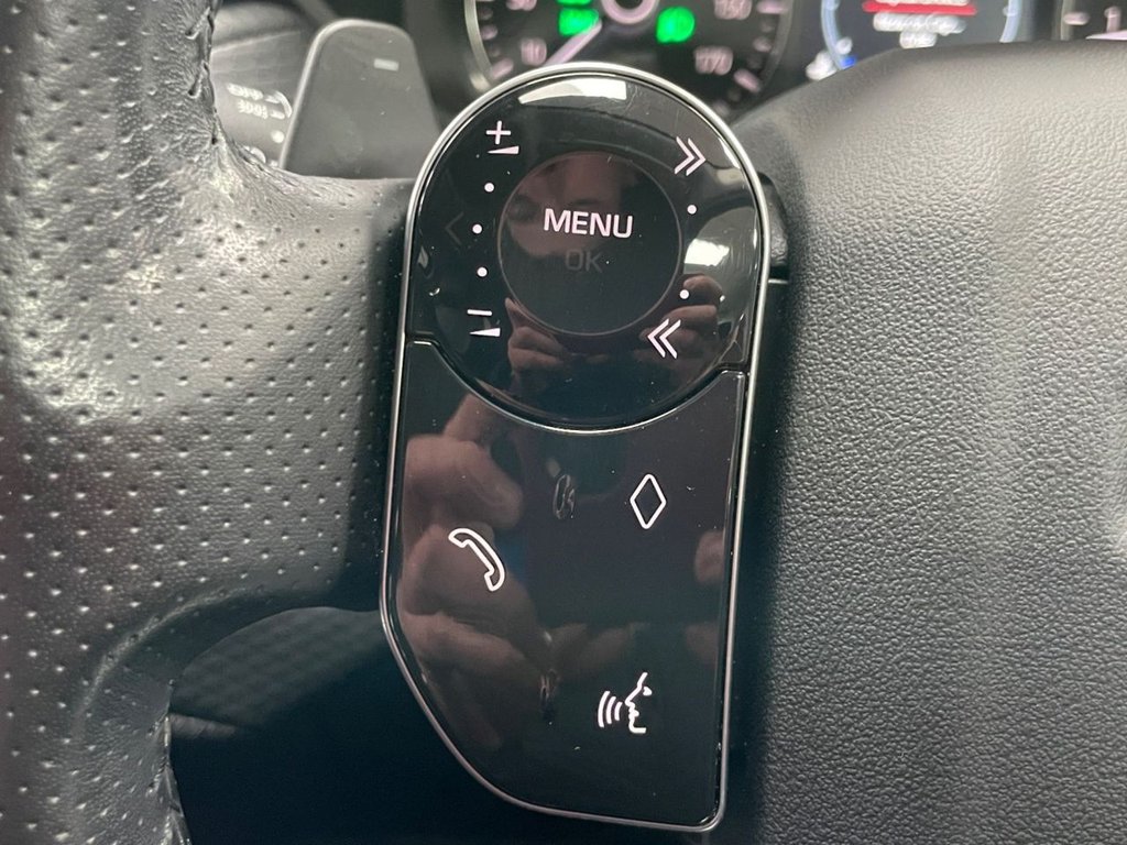 Used Land Rover Range Rover Velar 2019 for sale - 76840975: Photo 36