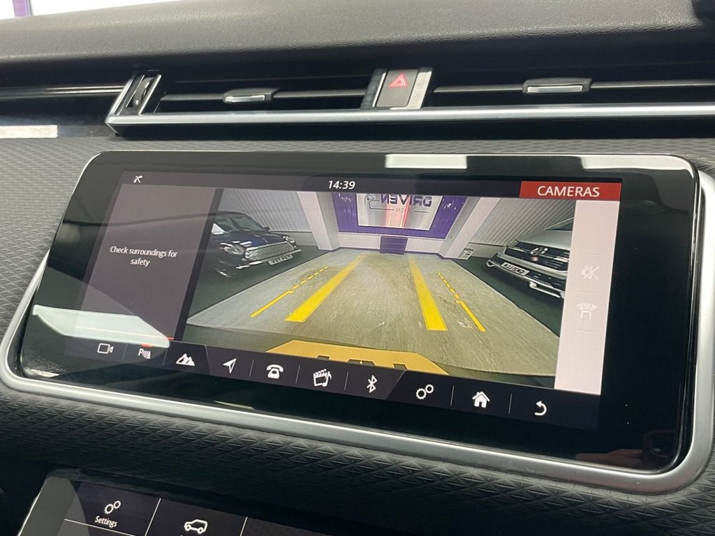 Used Land Rover Range Rover Velar 2019 for sale - 76840975: Photo 40