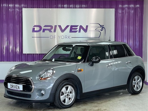 Used MINI Hatch 2017 for sale - 75986866: Photo 1
