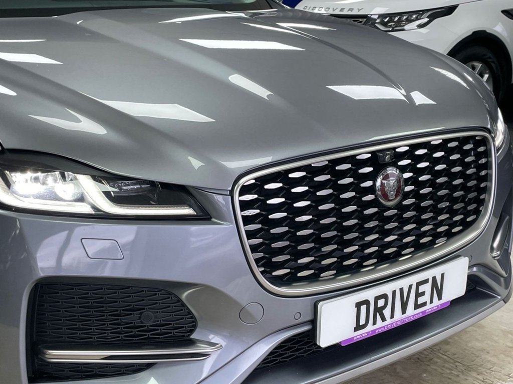 Used Jaguar F-Pace 2021 for sale - 77301898: Photo 4