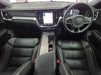 Used Volvo V60 2021 for sale - 75776876: Photo