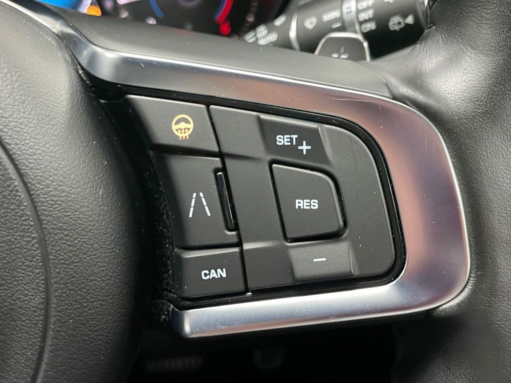 Used Jaguar F-Pace 2019 for sale - 76900239: Photo 38