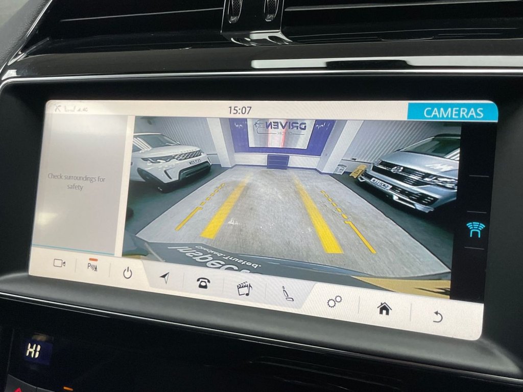 Used Jaguar F-Pace 2019 for sale - 76900239: Photo 41