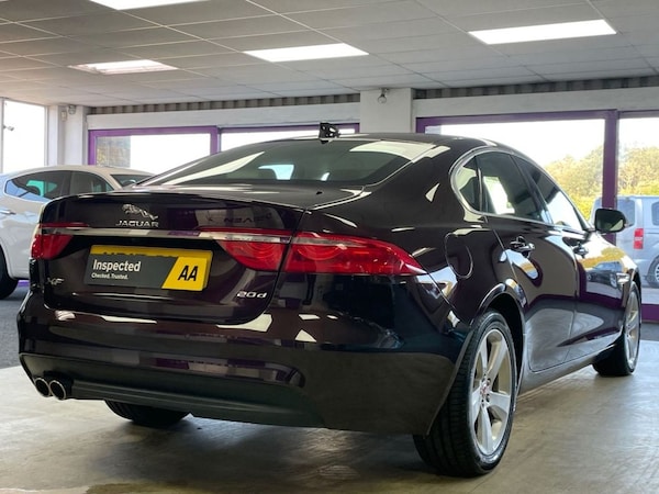 Used Jaguar XF 2017 for sale - 76039533: Photo 11