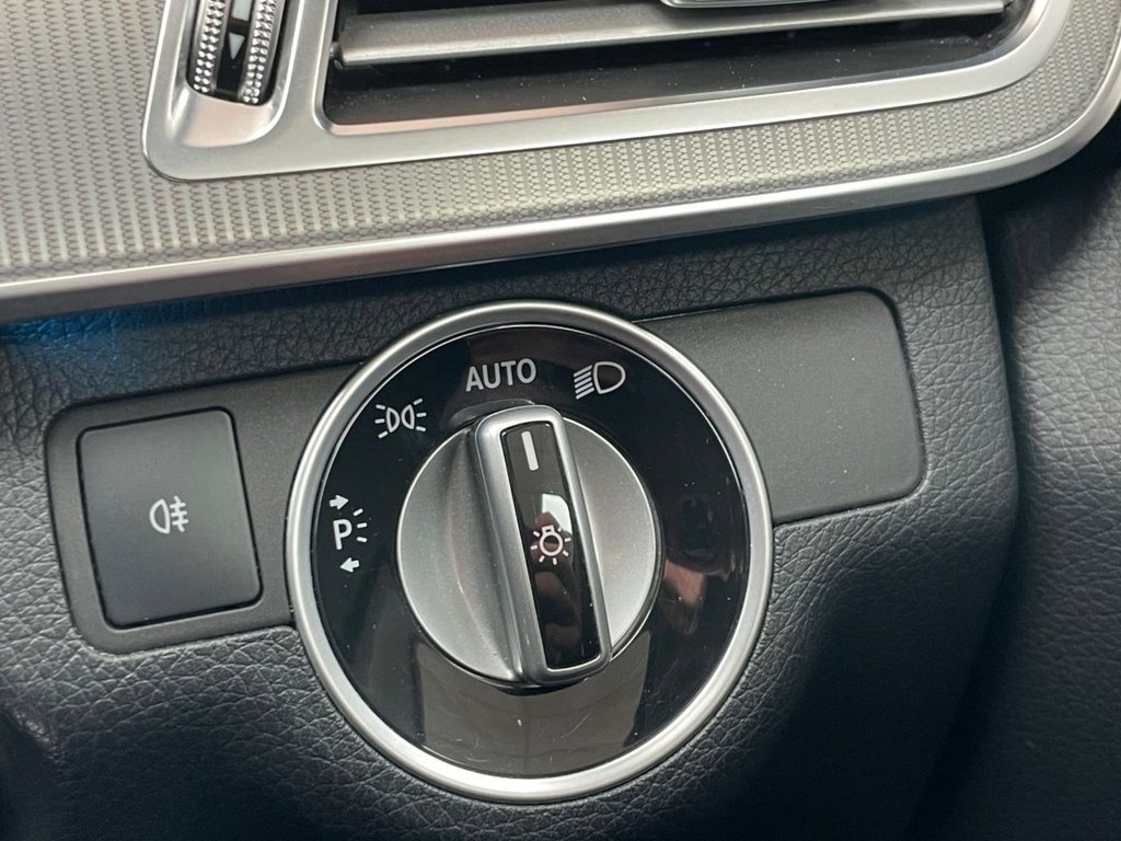 Used Mercedes-Benz E Class 2014 for sale - 77849498: Photo 39